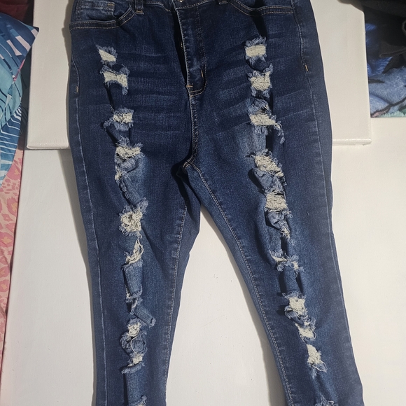 SHEIN Denim - SHEIN Ripped Dark Blue Skinny Jeans
